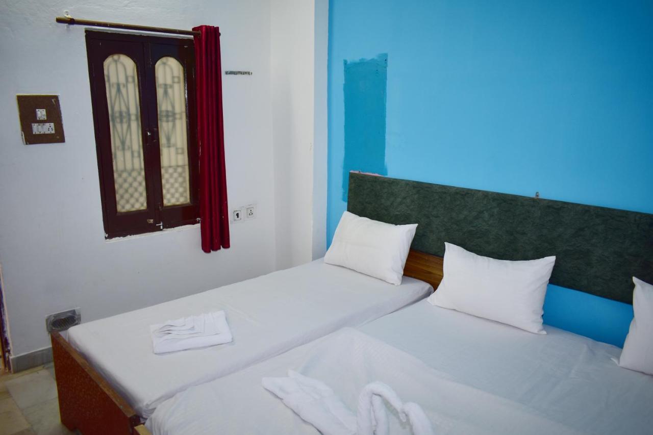 Sandhya Guest House Varanasi Near Ganga River Екстериор снимка