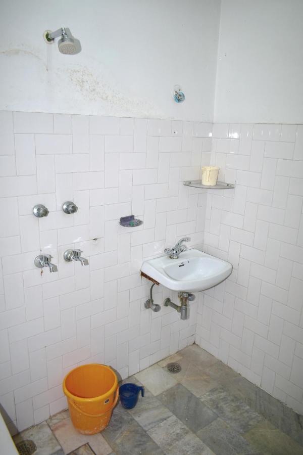 Sandhya Guest House Varanasi Near Ganga River Екстериор снимка