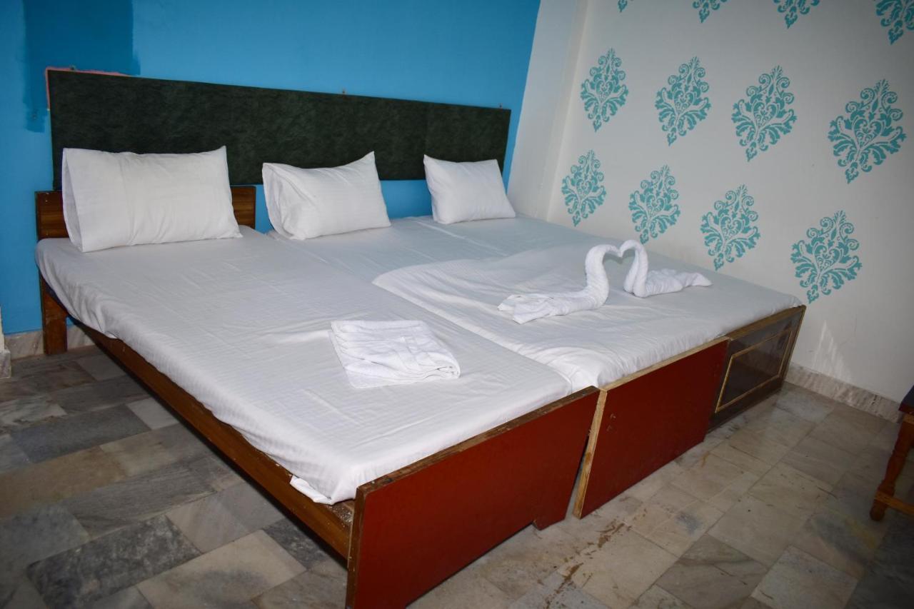 Sandhya Guest House Varanasi Near Ganga River Екстериор снимка