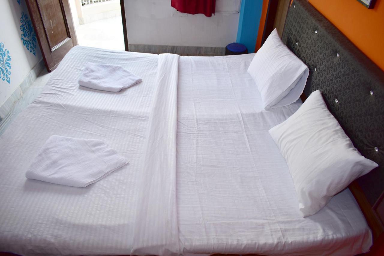 Sandhya Guest House Varanasi Near Ganga River Екстериор снимка
