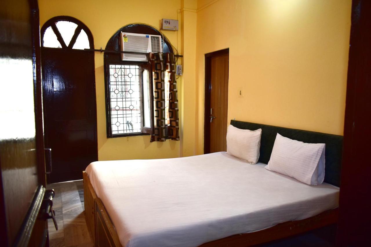 Sandhya Guest House Varanasi Near Ganga River Екстериор снимка