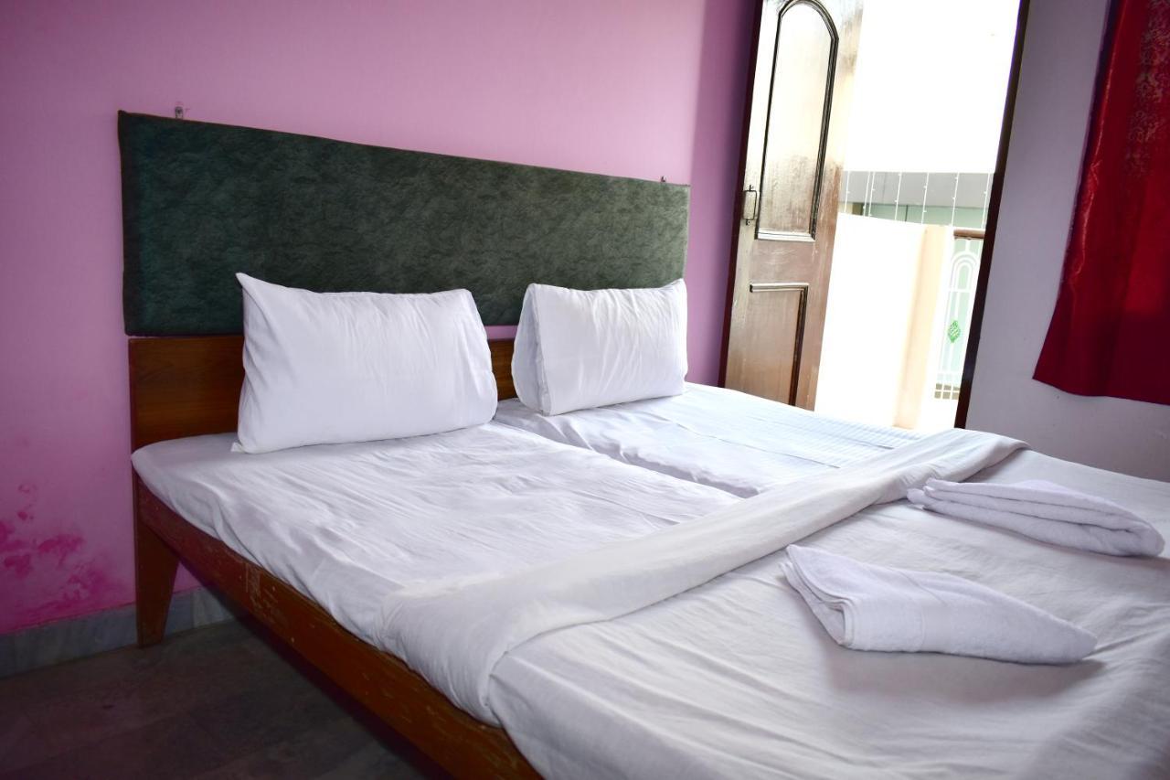 Sandhya Guest House Varanasi Near Ganga River Екстериор снимка